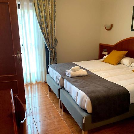 Hotel - Apartamentos Peña Santa Benia De Onis Bagian luar foto