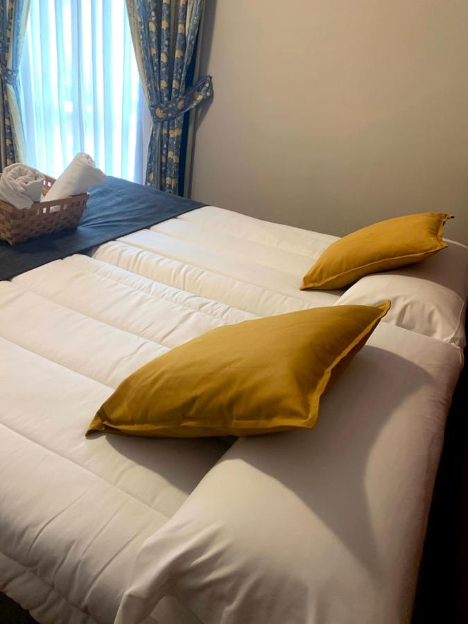 Hotel - Apartamentos Peña Santa Benia De Onis Bagian luar foto