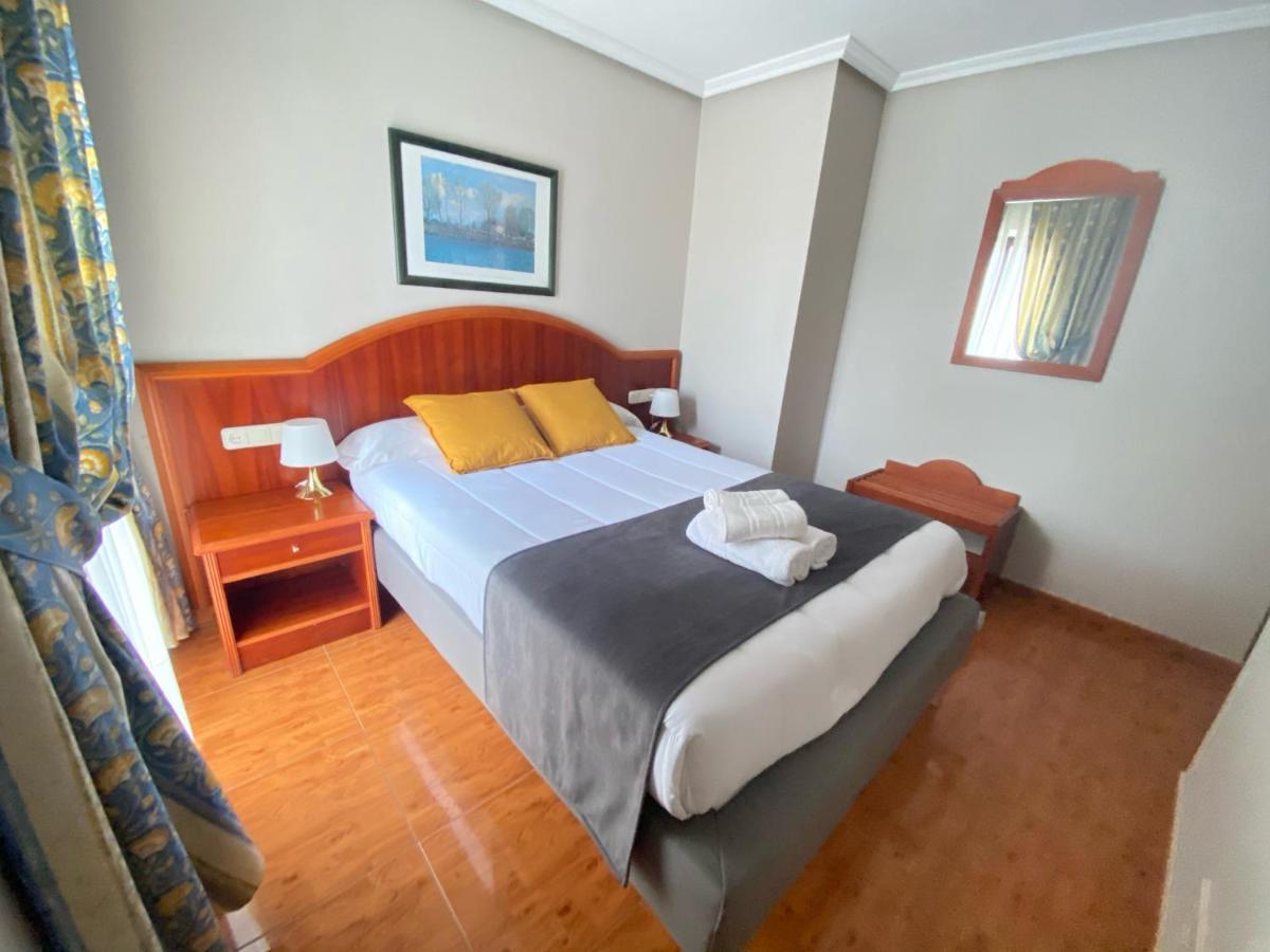 Hotel - Apartamentos Peña Santa Benia De Onis Bagian luar foto