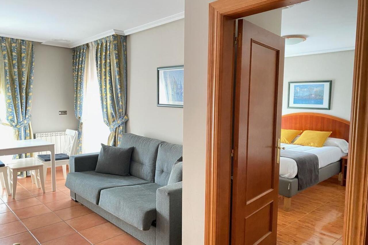 Hotel - Apartamentos Peña Santa Benia De Onis Bagian luar foto