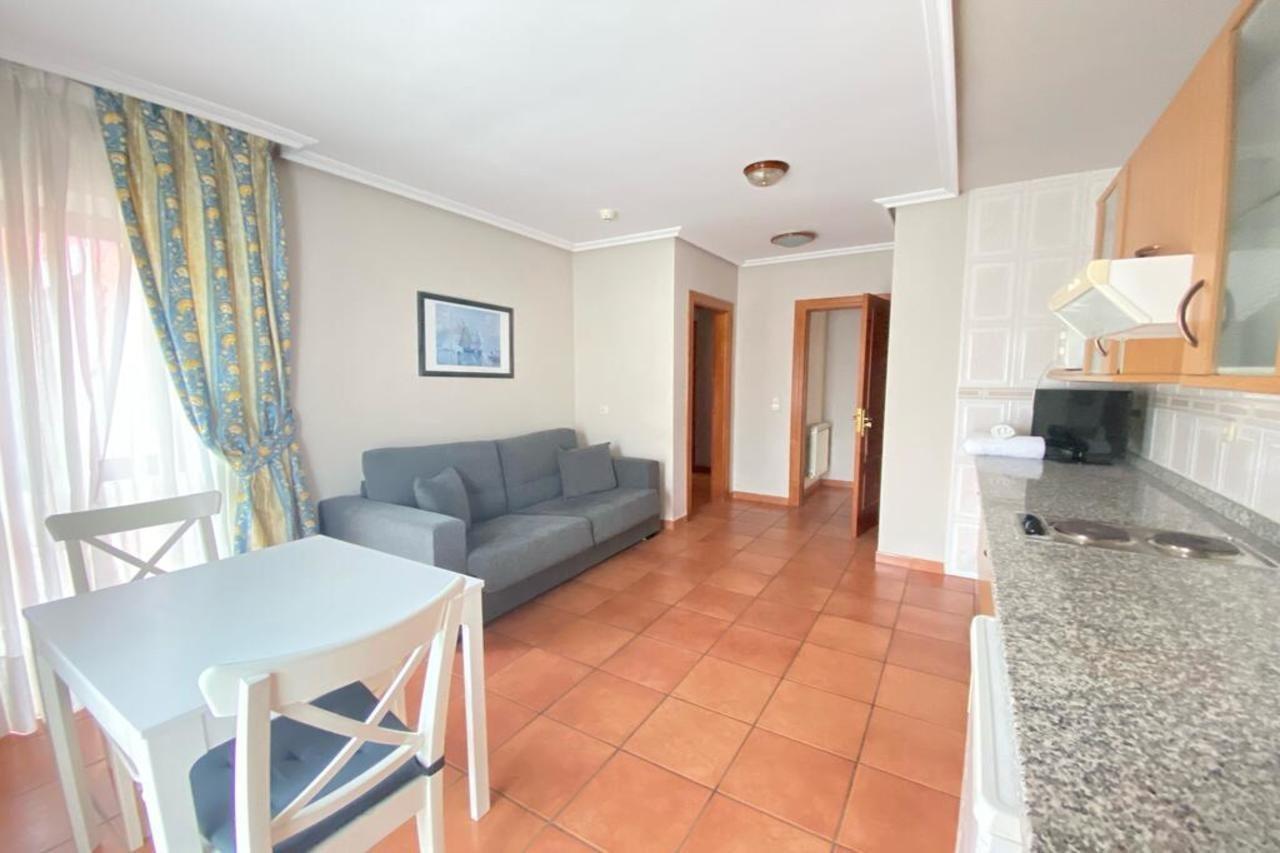 Hotel - Apartamentos Peña Santa Benia De Onis Bagian luar foto